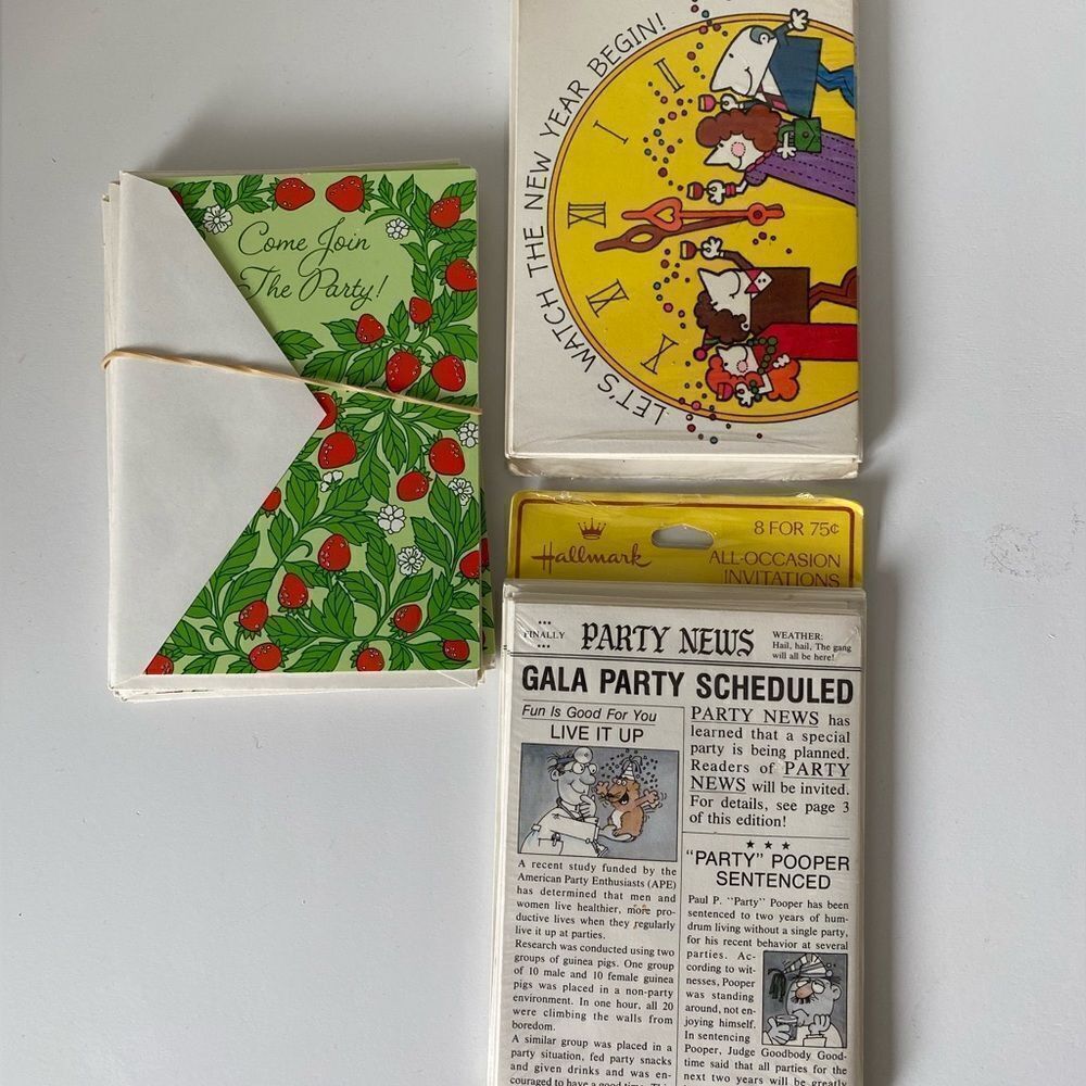 BRAND NEW VINTAGE CARDS